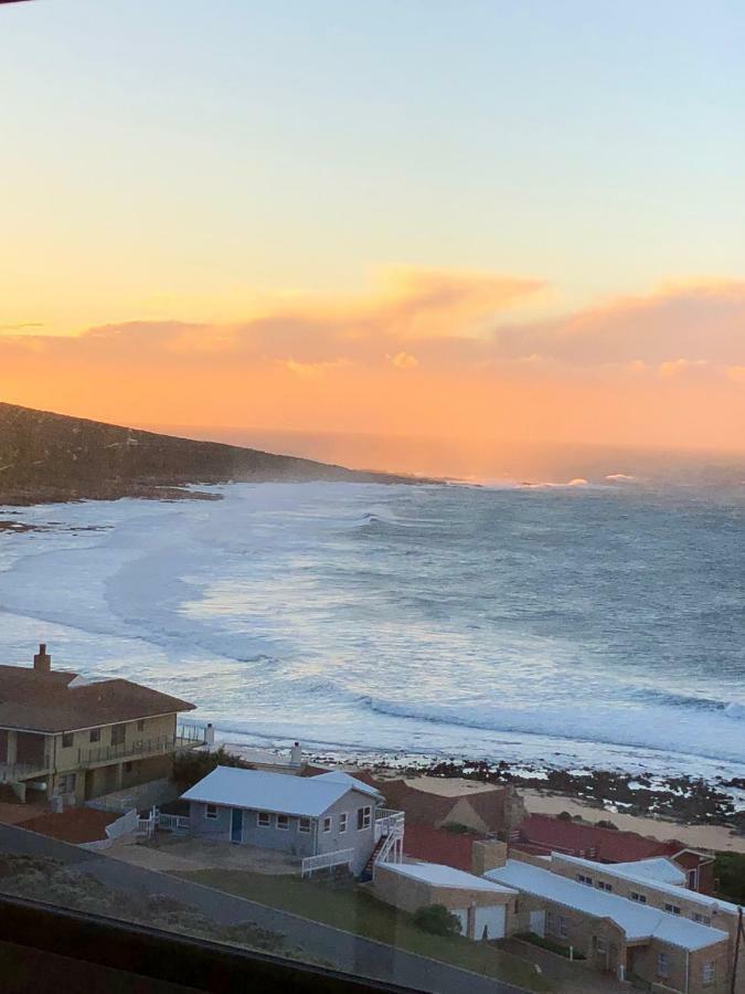 Captain Sunshine Guest House Groot-Jongensfontein Esterno foto