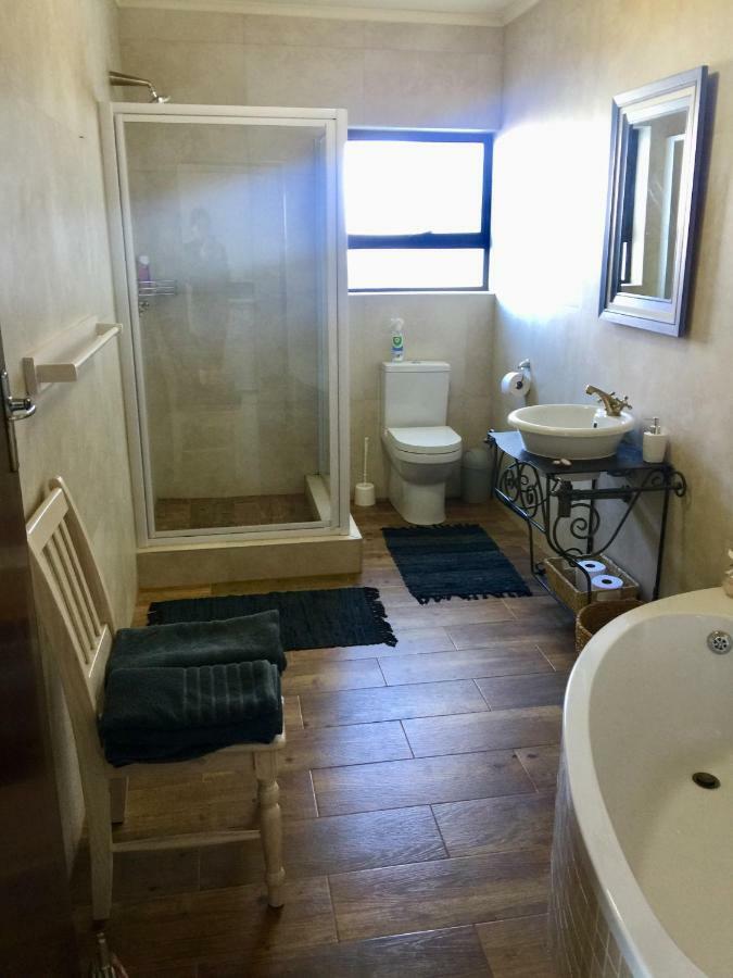 Captain Sunshine Guest House Groot-Jongensfontein Esterno foto