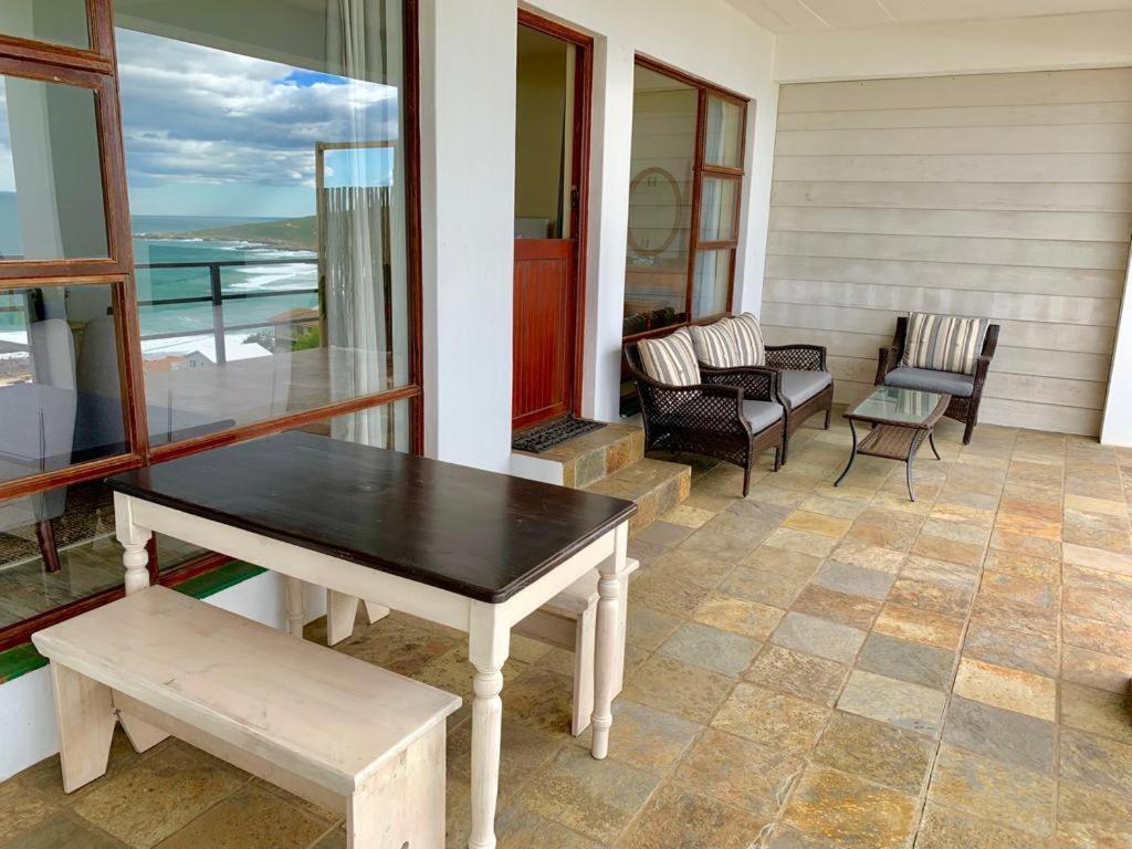 Captain Sunshine Guest House Groot-Jongensfontein Esterno foto