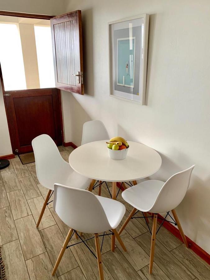 Captain Sunshine Guest House Groot-Jongensfontein Esterno foto